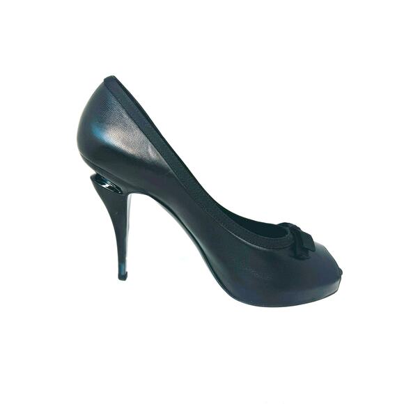 Chanel Classic Black Leather Peep Toe Bow Pumps Sz 39.5 Sleek Tapered Stiletto - Picture 1 of 11